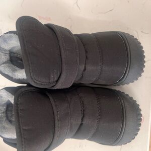 Jack & jul Black and Gray Winter Boots